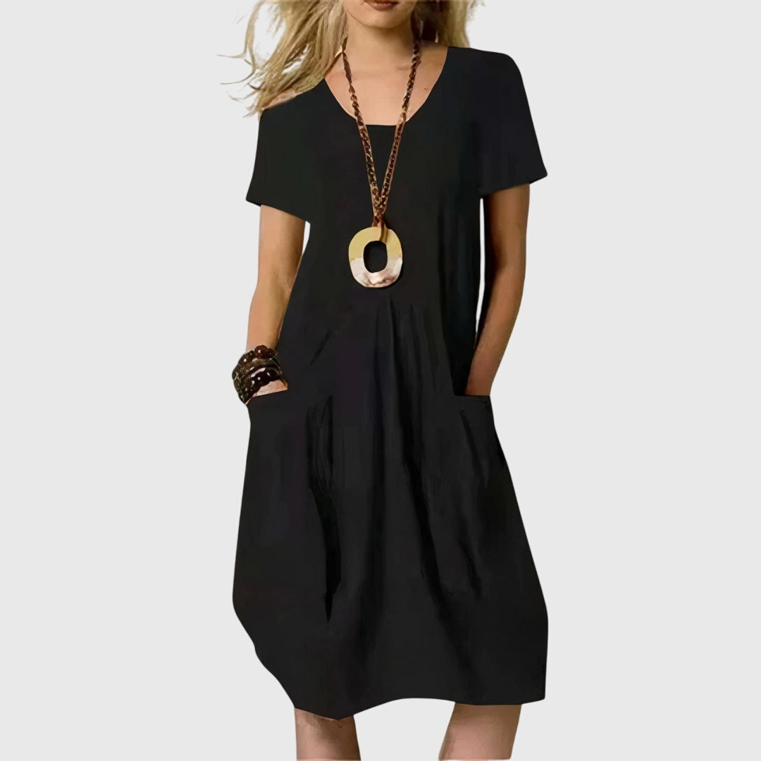 Black (Almost sold out) / 5XL (22-24)